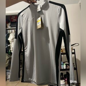 Woman’s small Nike dri fit jacket